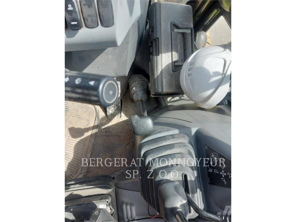 CAT 428 Graaf-laadcombinaties