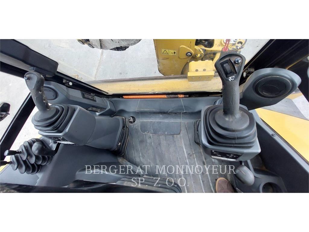 CAT 432F2 Graaf-laadcombinaties