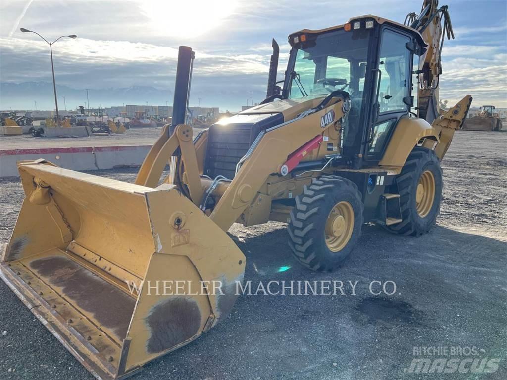 CAT 440 TH Graaf-laadcombinaties