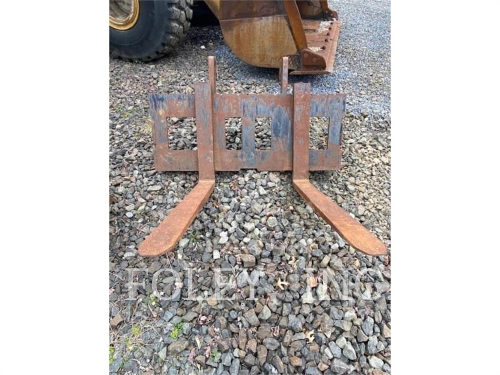 CAT 48 PALLET FORKS Vorken