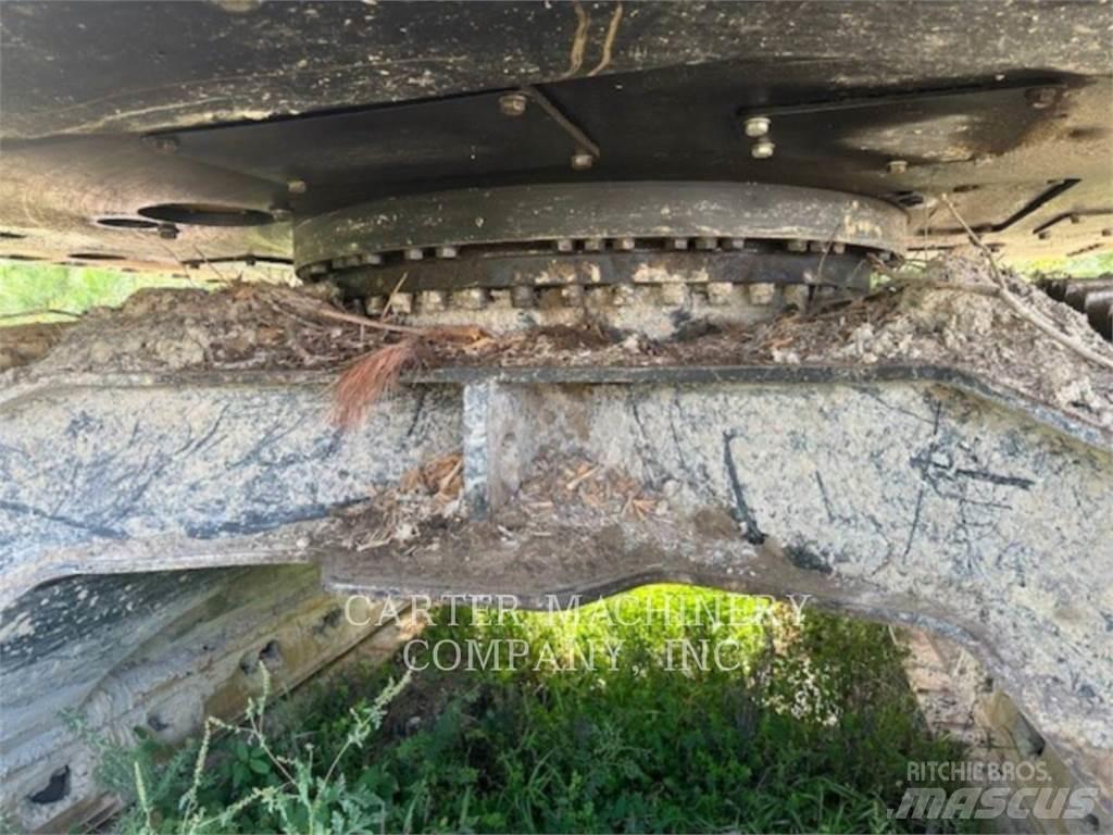 CAT 521B Feller bunchers
