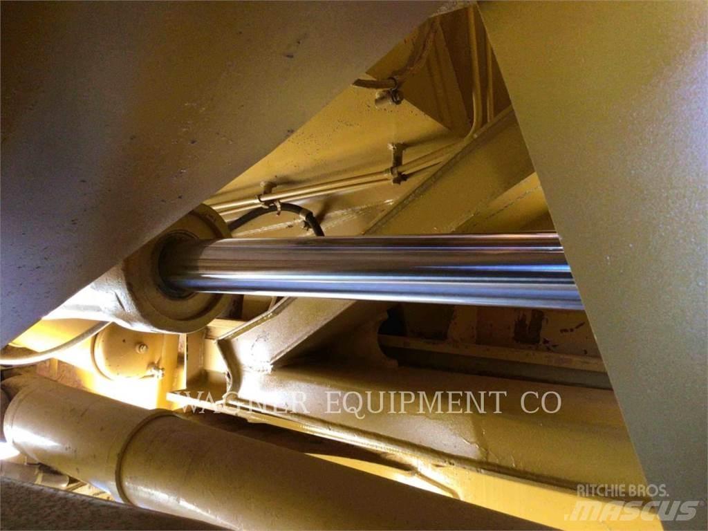 CAT 615C II Frezen