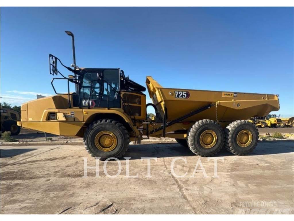 CAT 725 Knik dumptrucks
