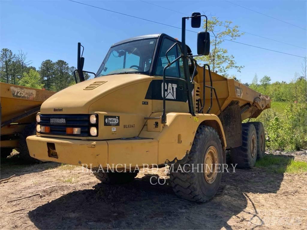 CAT 725 Knik dumptrucks