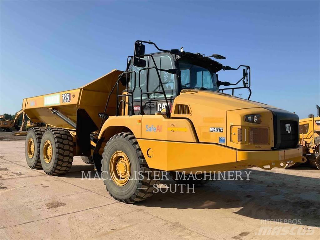CAT 725 Knik dumptrucks