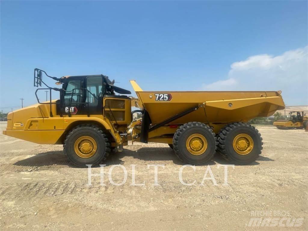 CAT 725 Knik dumptrucks