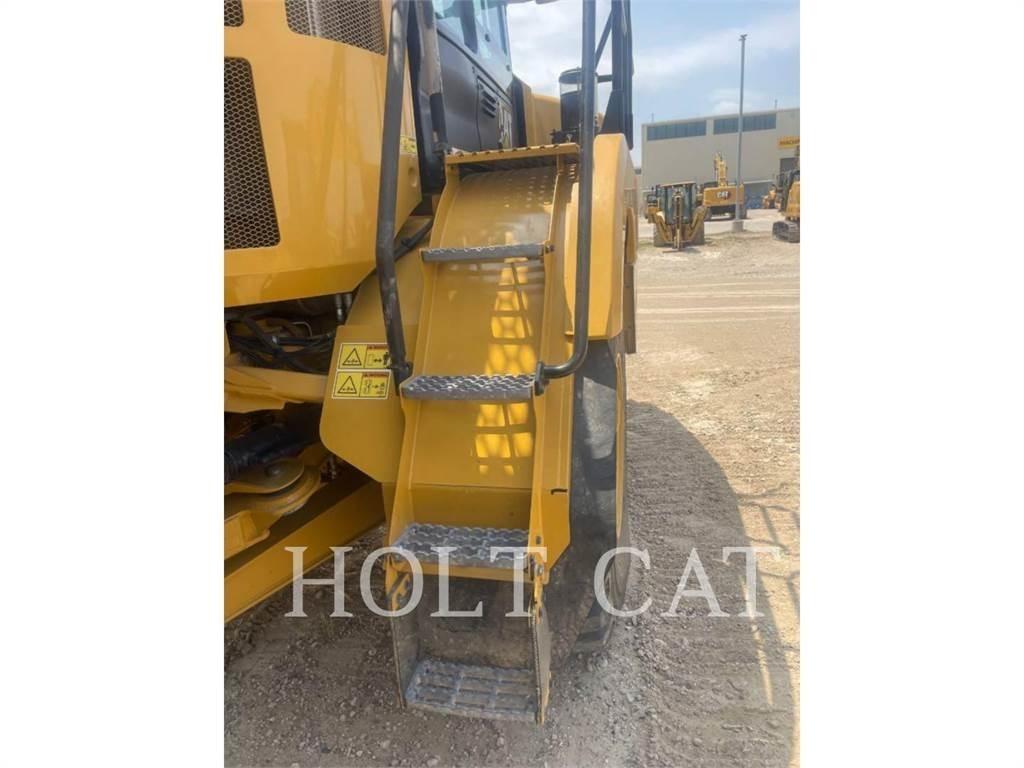CAT 725 Knik dumptrucks