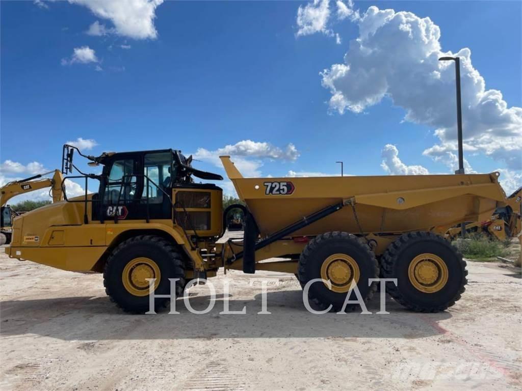 CAT 725 Knik dumptrucks