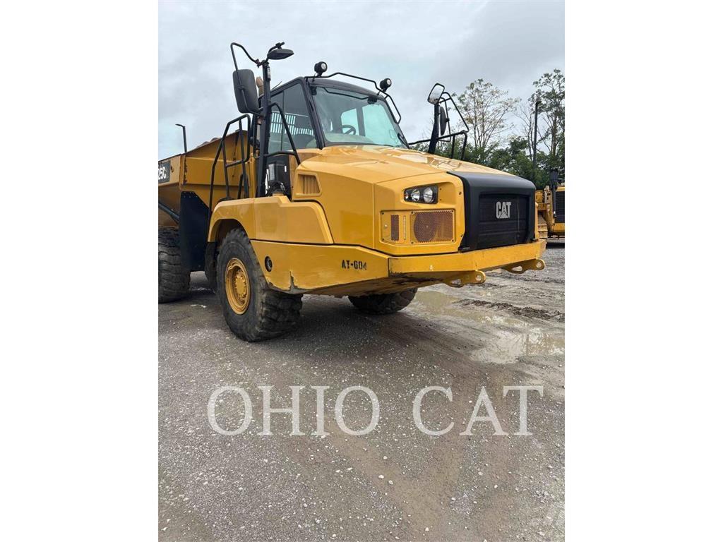 CAT 725 C2 Knik dumptrucks