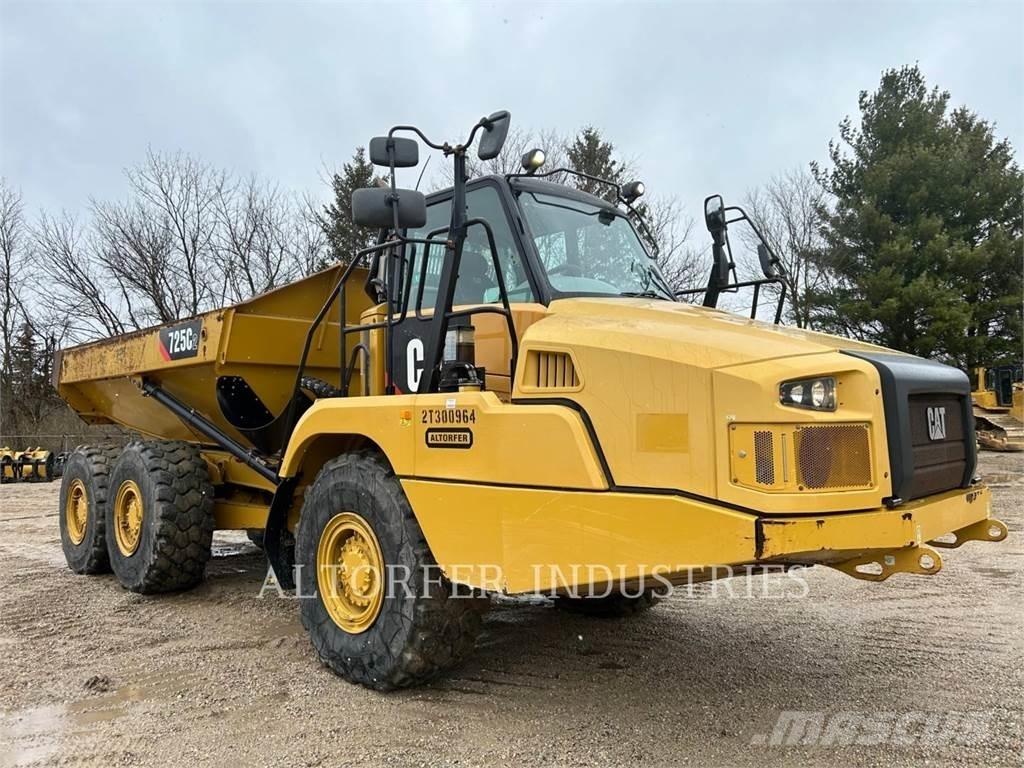 CAT 725C2 Knik dumptrucks