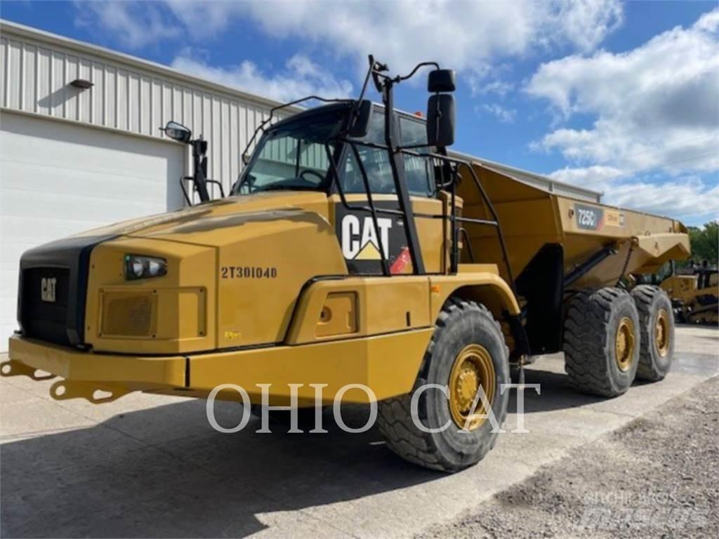 CAT 725C2 Knik dumptrucks