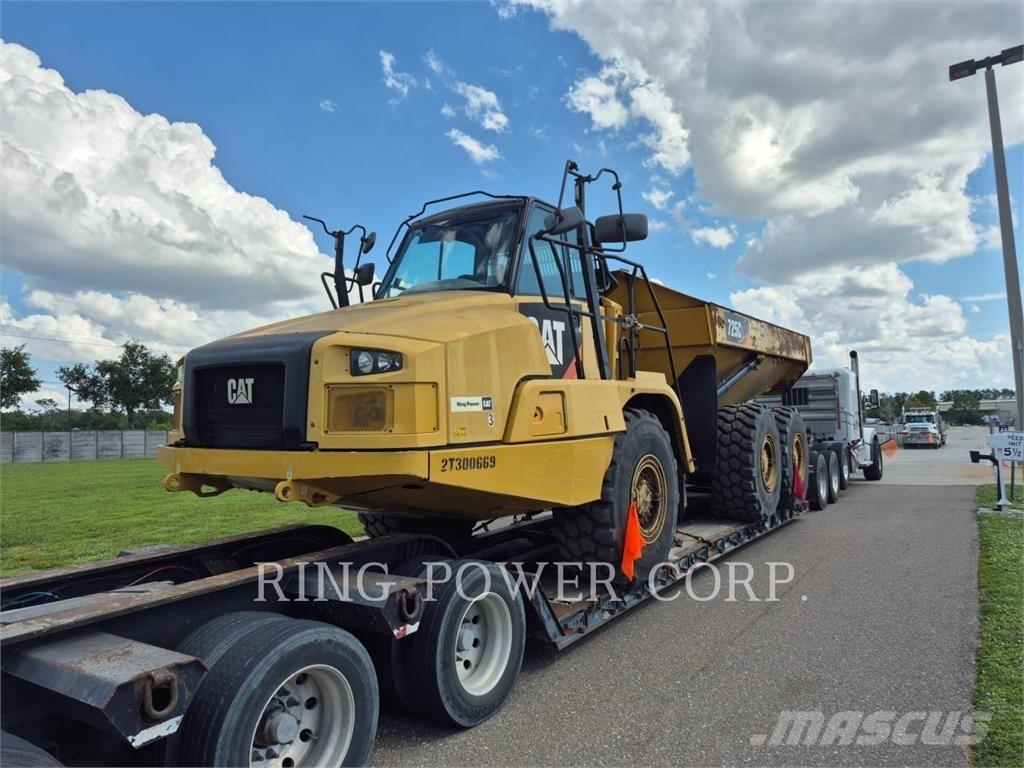 CAT 725C2TG Knik dumptrucks