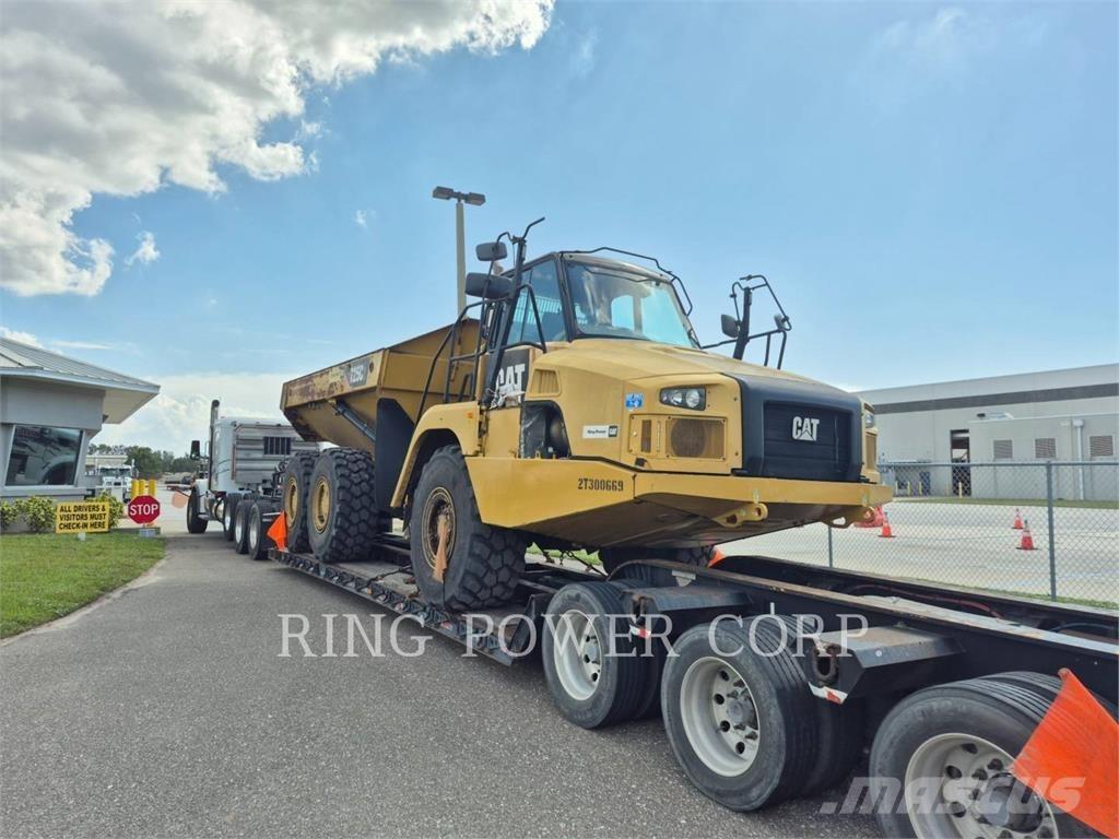 CAT 725C2TG Knik dumptrucks