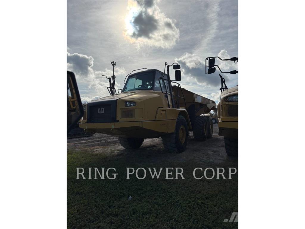 CAT 725C2TG Knik dumptrucks