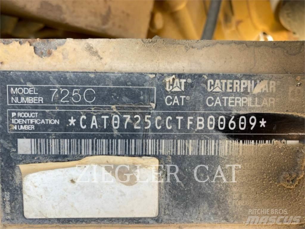 CAT 725CWT Tankwagen