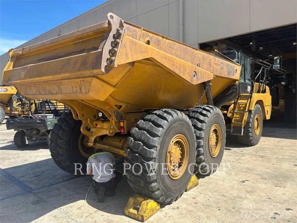 CAT 725TG Knik dumptrucks