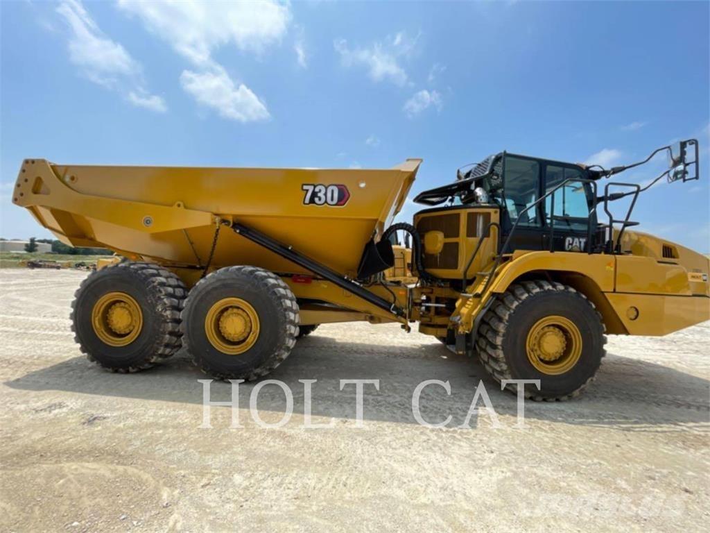 CAT 730 Knik dumptrucks