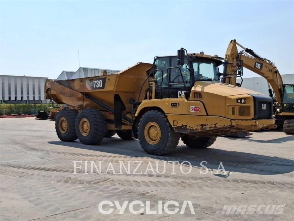 CAT 730 Knik dumptrucks