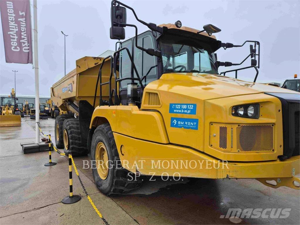 CAT 730 Knik dumptrucks