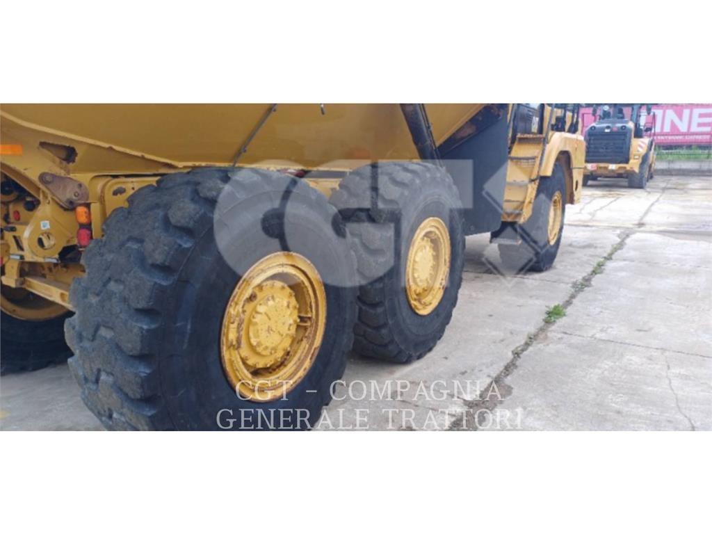 CAT 730 Knik dumptrucks