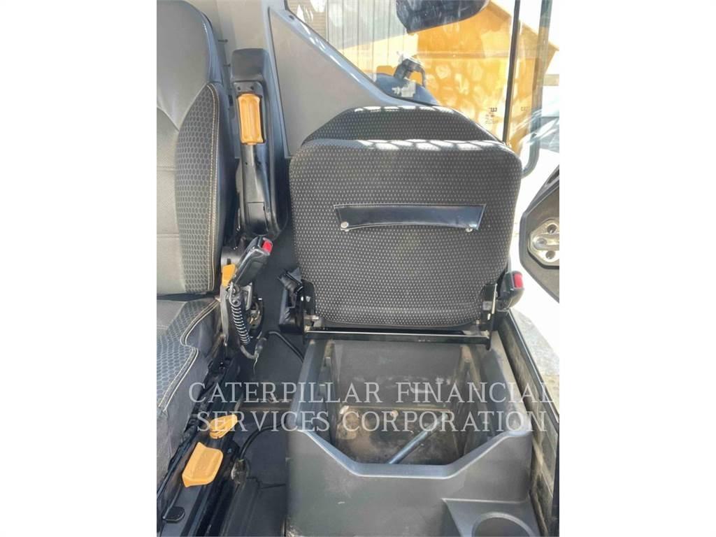 CAT 730-04 Knik dumptrucks