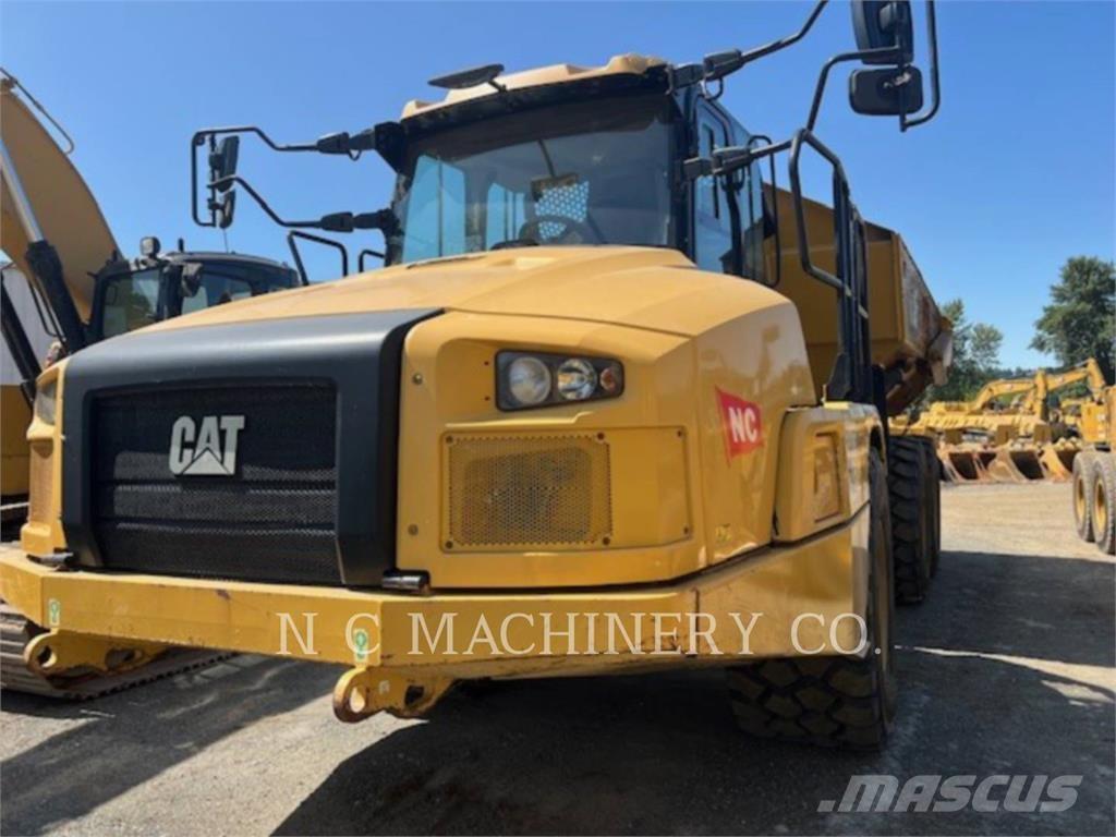 CAT 735 Knik dumptrucks