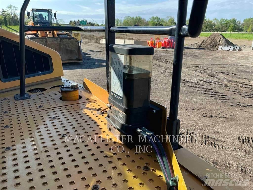 CAT 740 4EJ Knik dumptrucks
