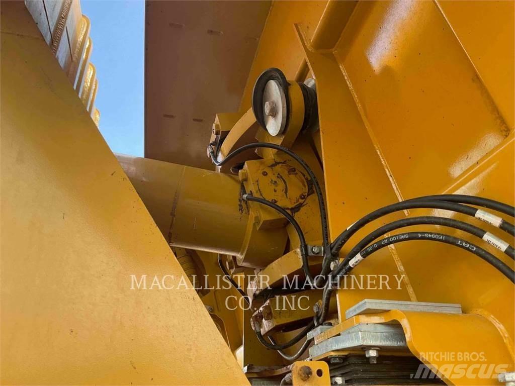 CAT 740 EJECTOR Knik dumptrucks