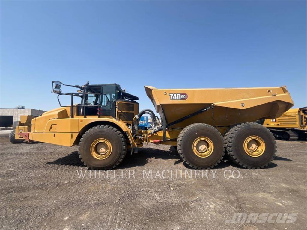 CAT 740 GC TG Knik dumptrucks