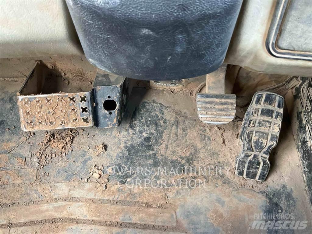 CAT 740B Knik dumptrucks