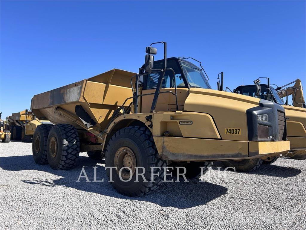 CAT 740B Knik dumptrucks