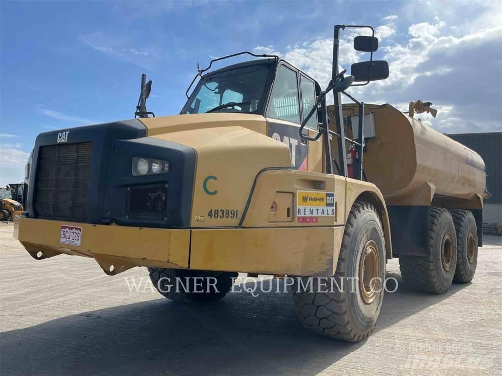 CAT 740B WT Water tankwagens