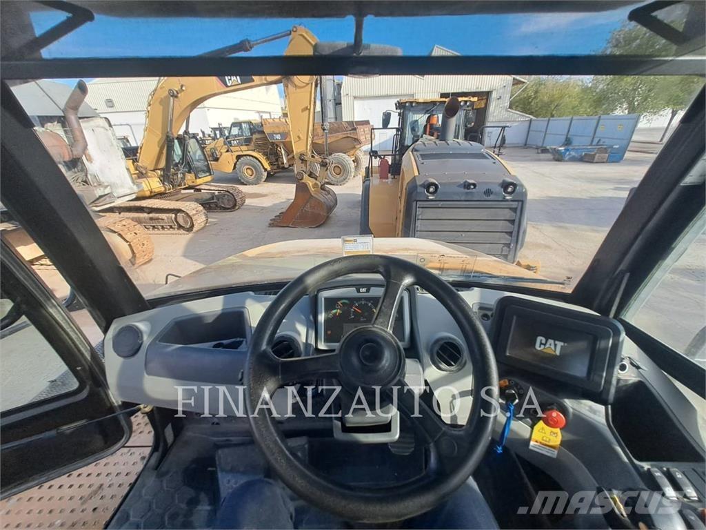 CAT 740GC Knik dumptrucks