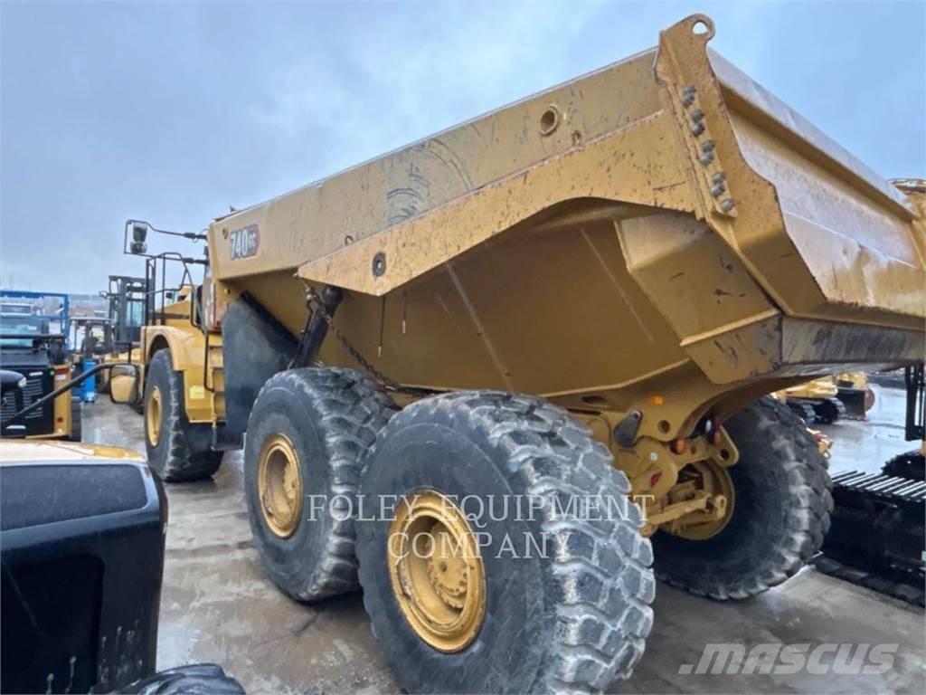 CAT 740GC-04 Knik dumptrucks