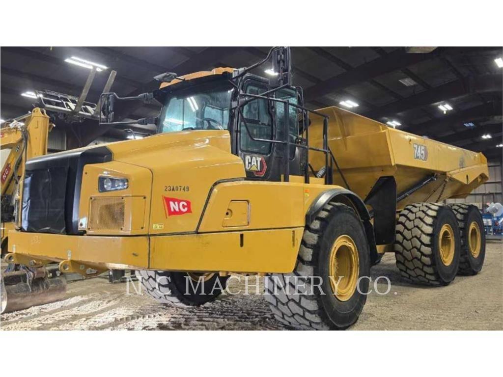 CAT 745 Knik dumptrucks