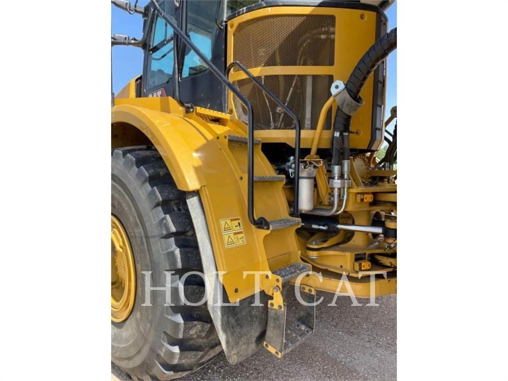 CAT 745 Knik dumptrucks