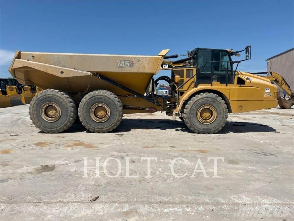 CAT 745 Knik dumptrucks