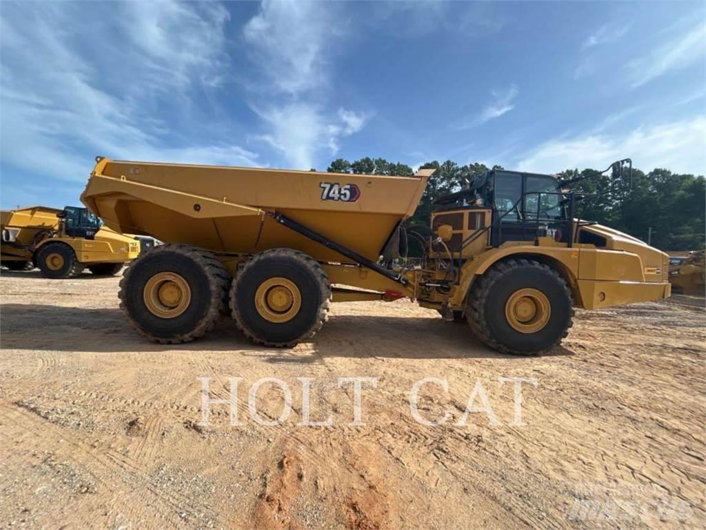 CAT 745 Knik dumptrucks