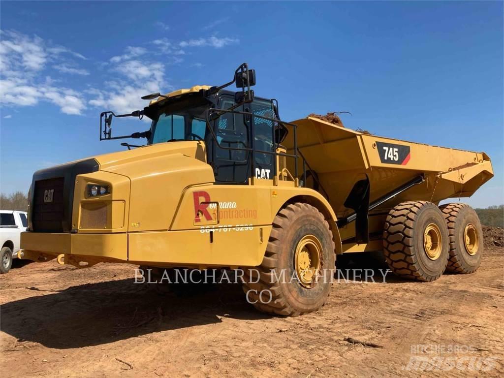 CAT 745 Knik dumptrucks