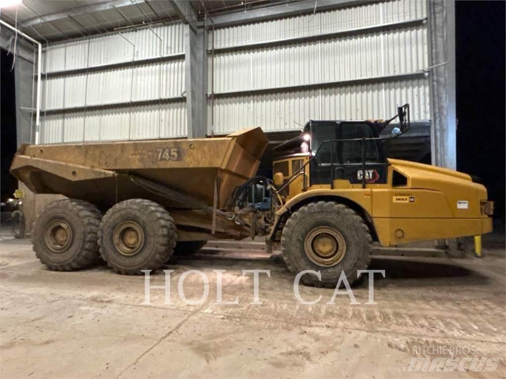 CAT 745 Knik dumptrucks