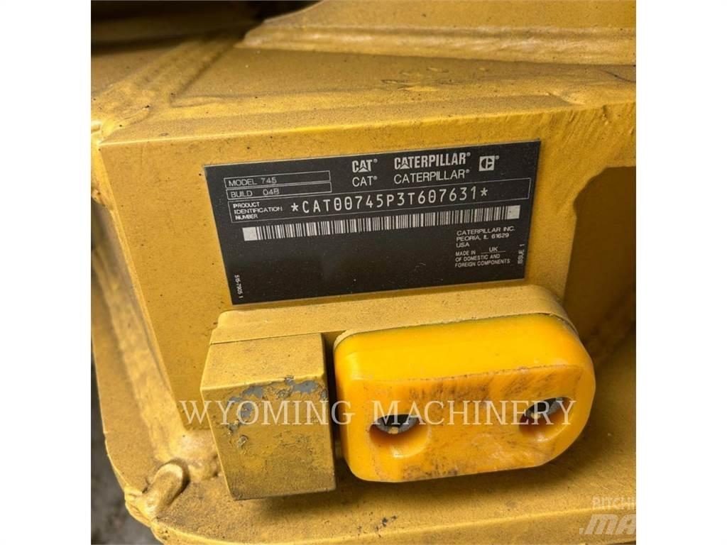 CAT 745 Knik dumptrucks