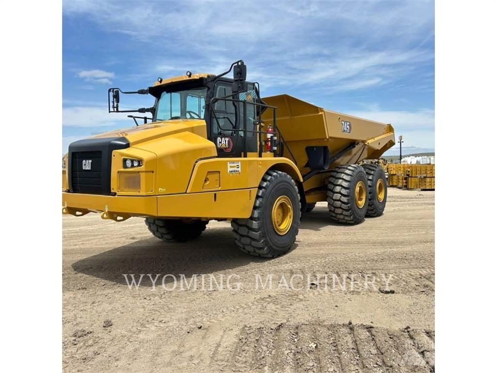 CAT 745 Knik dumptrucks