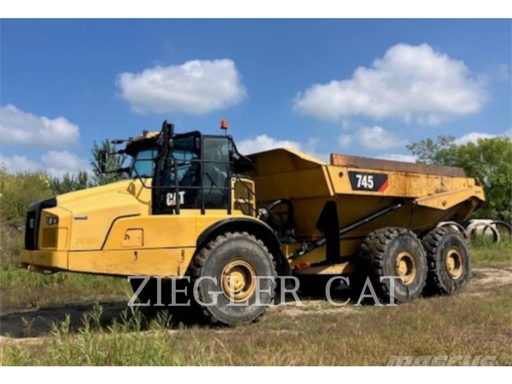 CAT 745 Knik dumptrucks