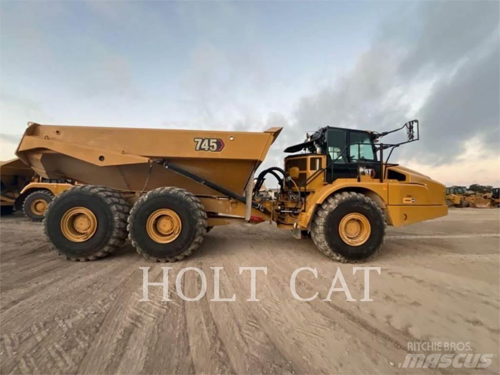 CAT 745 Knik dumptrucks
