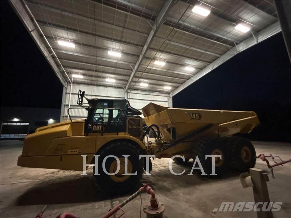CAT 745 Knik dumptrucks