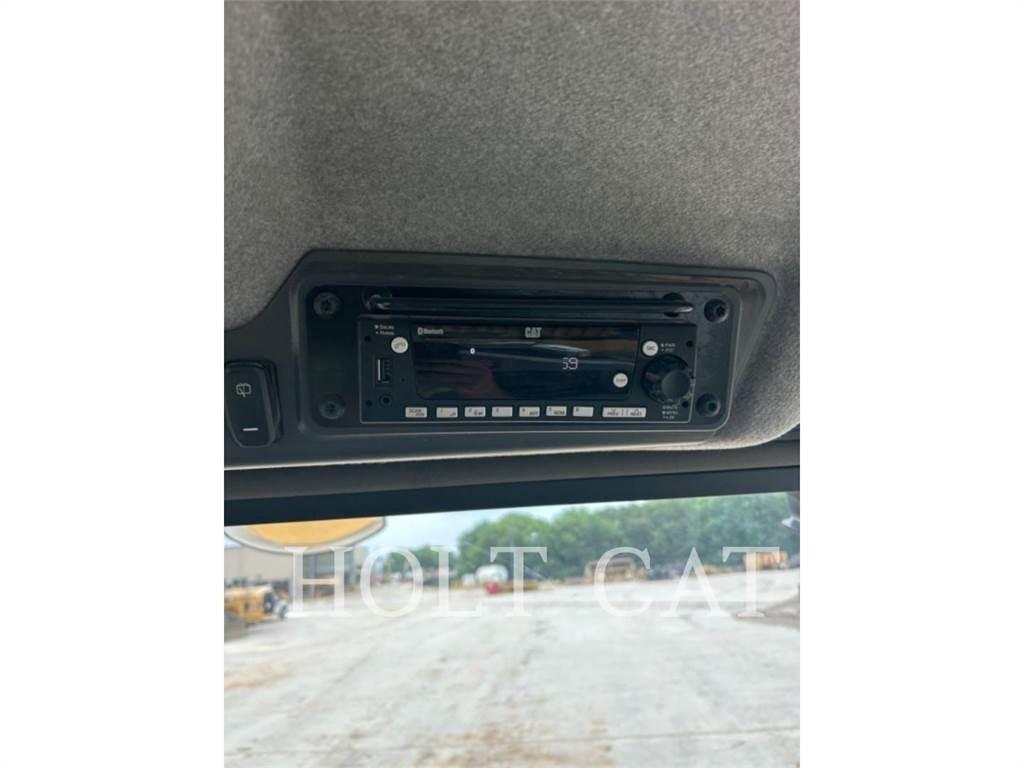 CAT 745 Knik dumptrucks