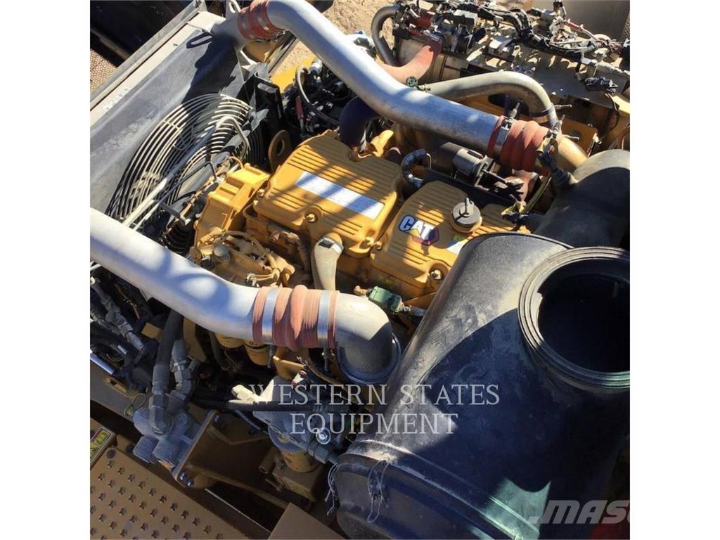 CAT 745 Knik dumptrucks