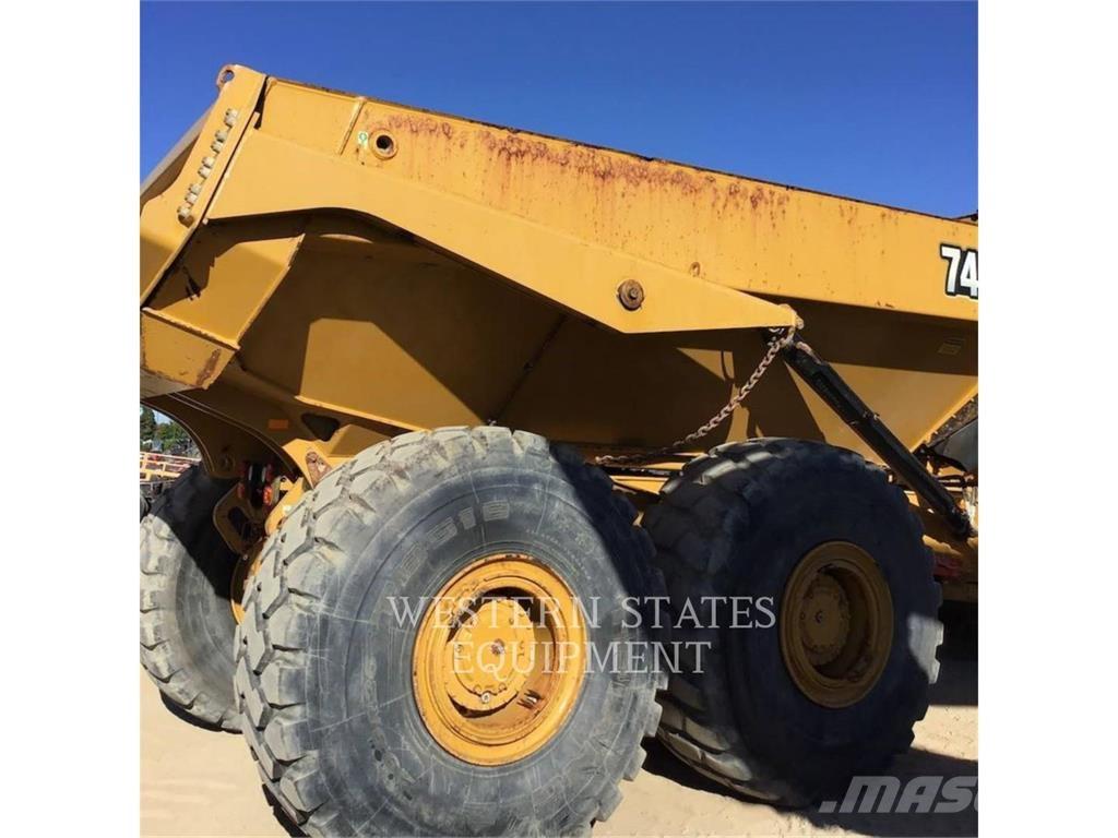 CAT 745 Knik dumptrucks