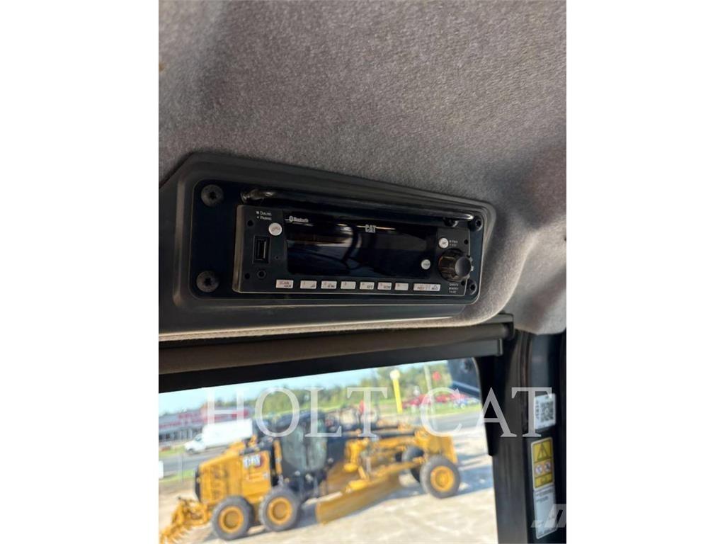 CAT 745 Knik dumptrucks
