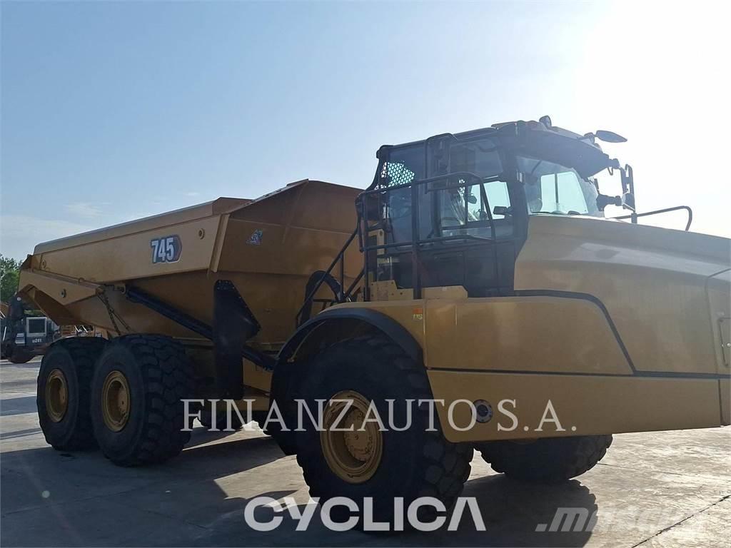 CAT 745 Knik dumptrucks